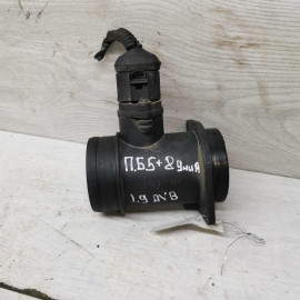 Расходомер воздуха массаметр Volkswagen Passat B5 GP