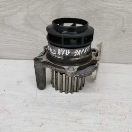 Насос водяной помпа Volkswagen Passat B5 GP 