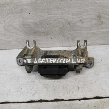 Опора акпп левая Renault Duster I 