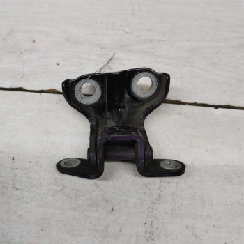 Петля двери задняя правая верхняя SsangYong Rexton II