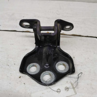 Петля двери задняя левая нижняя SsangYong Rexton II Петля двери задняя левая нижняя SsangYong Rexton II