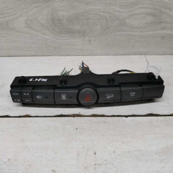 Кнопки управления SsangYong Rexton II Кнопки управления SsangYong Rexton II