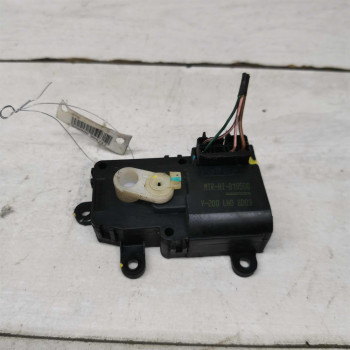 Моторчик заслонки печки сервопривод SsangYong Rexton II