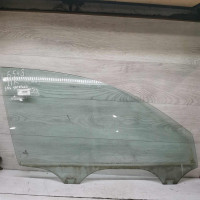 Стекло двери переднее правое Volkswagen Passat B5, Volkswagen Passat B5 GP Стекло двери переднее правое Volkswagen Passat B5, Volkswagen Passat B5 GP