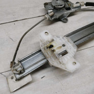 Стеклоподъёмник электрический задний левый Hyundai accent II Стеклоподъёмник электрический задний левый Hyundai accent II