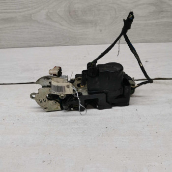 Замок двери передний правый SsangYong Rexton II