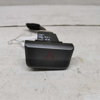 Кнопка аварийной сигнализации Hyundai accent II 