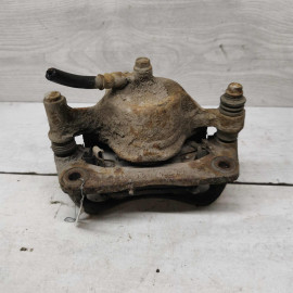 Суппорт передний левый Hyundai accent II