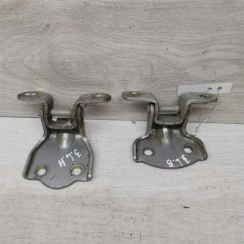 Петля двери задняя левая Hyundai accent II