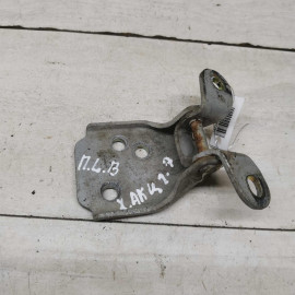 Петля двери передняя левая верхняя Hyundai accent II