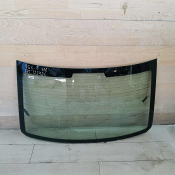 Стекло заднее Volkswagen Passat b6 седан