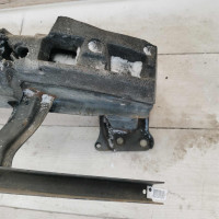 Усилитель переднего бампера Volkswagen Passat b6 Усилитель переднего бампера Volkswagen Passat b6