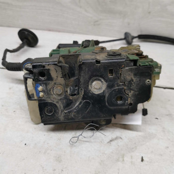 Замок двери задний правый Volkswagen Passat B5, Volkswagen Passat B5 GP
