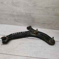 Рычаг подвески передний правый Hyundai accent II 