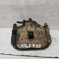 Суппорт передний правый Hyundai accent II 