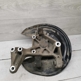 Цапфа задняя правая Volkswagen Passat b6