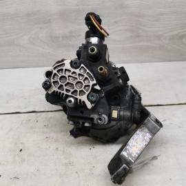 Насос топливный Peugeot 307