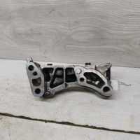 Кронштейн мкпп Peugeot 307