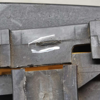 Корпус воздушного фильтра Peugeot 307 1.4HDI