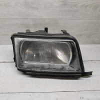 Фара передняя правая Audi 100 c4, дефект ов, ,