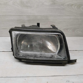 Фара передняя правая Audi 100 c4, дефект ов, ,