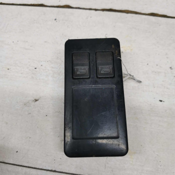 Блок управления стеклоподъёмниками Audi 100 c4