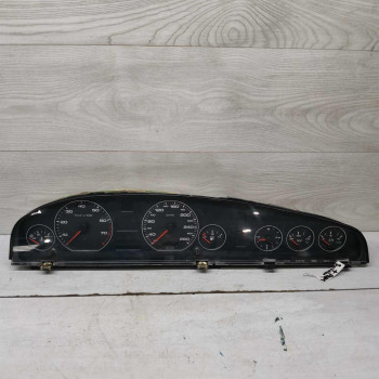 Панель приборов щиток Audi 100 C4