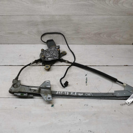 Стеклоподъёмник электрический передний правый Audi 100 C4