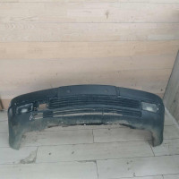 Бампер передний audi 100 c4, дефекты  на фото