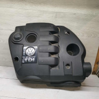 Декоративная крышка двигателя накладка Volkswagen Passat B5 GP Декоративная крышка двигателя накладка Volkswagen Passat B5 GP