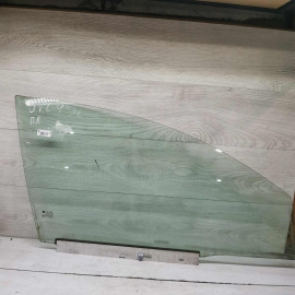 Стекло двери переднее правое Opel Vectra C