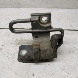 Петля двери передняя правая нижняя Volkswagen Passat b7, Volkswagen Passat b6