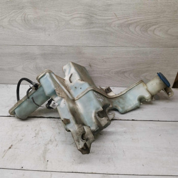 Бачок омывателя Volkswagen Passat b6