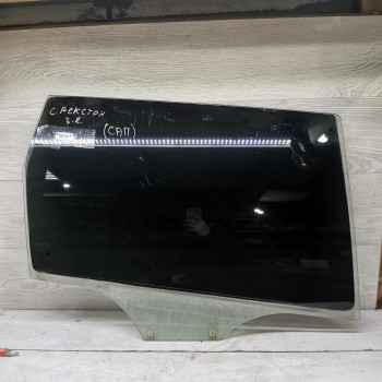 Стекло двери заднее правое SsangYong Rexton II