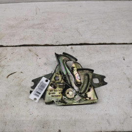 Замок капота Volkswagen Passat b4 