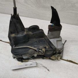 Замок двери передний левый Peugeot 307