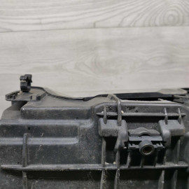 Крепление АКБ (корпус/подставка) Opel Vectra C дорестайлинг Крепление АКБ (корпус/подставка) Opel Vectra C дорестайлинг