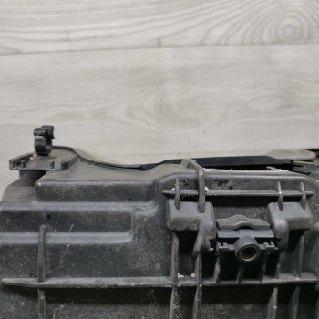 Крепление АКБ (корпус/подставка) Opel Vectra C дорестайлинг