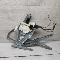 Стеклоподъёмник электрический передний левый Opel Vectra C дорестайлинг