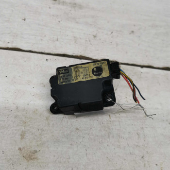 Моторчик заслонки печки сервопривод Opel Vectra C дорестайлинг