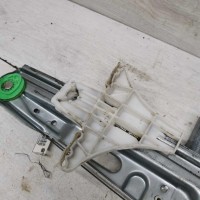 Стеклоподъёмник электрический задний левый Opel Vectra C дорестайлинг