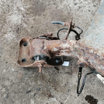 Балка задняя Peugeot 307