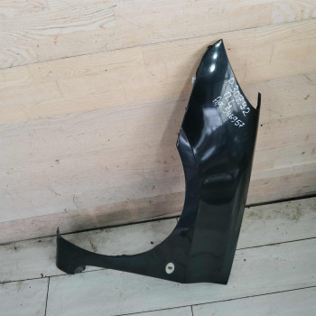 Крыло переднее левое Peugeot 307