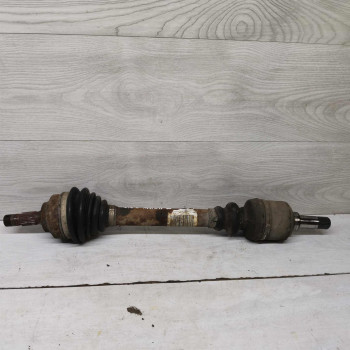 Полуось левая привод вал шрус Peugeot 307