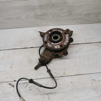 Кулак поворотный передний правый Peugeot 307