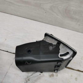 Дефлектор обдува салона правый Peugeot 307