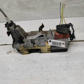 Замок двери задний правый Peugeot 307