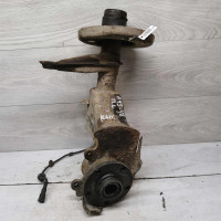 Кулак передний поворотный левый Audi 100 C4, Audi A6 C4