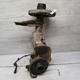 Кулак передний поворотный левый Audi 100 C4, Audi A6 C4