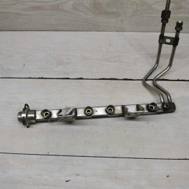 Топливная рампа Audi 100 C4, Audi A6 C4 ABK 2.0i